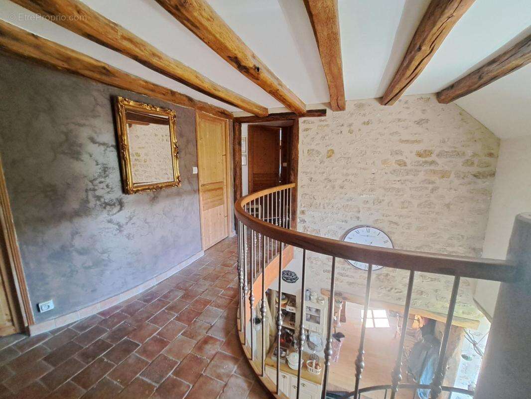 Maison à OISSEAU-LE-PETIT