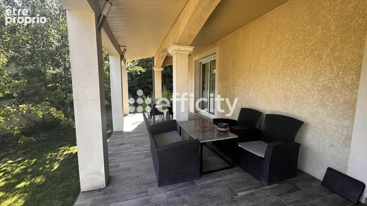 Maison 5 pièces 141 m² à vendre à Loriol-Sur-Drome (26270) - photo 5