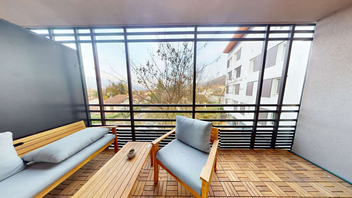 Appartement à GIERES