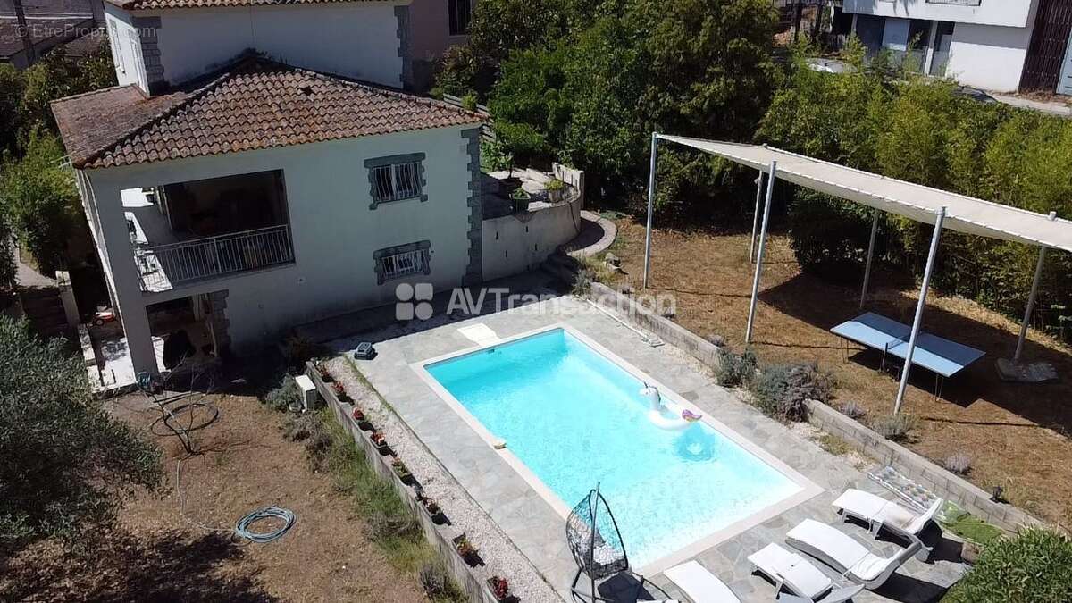 Maison à AFA