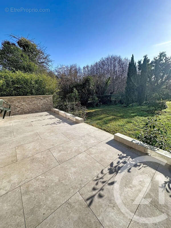 Maison à SANTA-MARIA-POGGIO