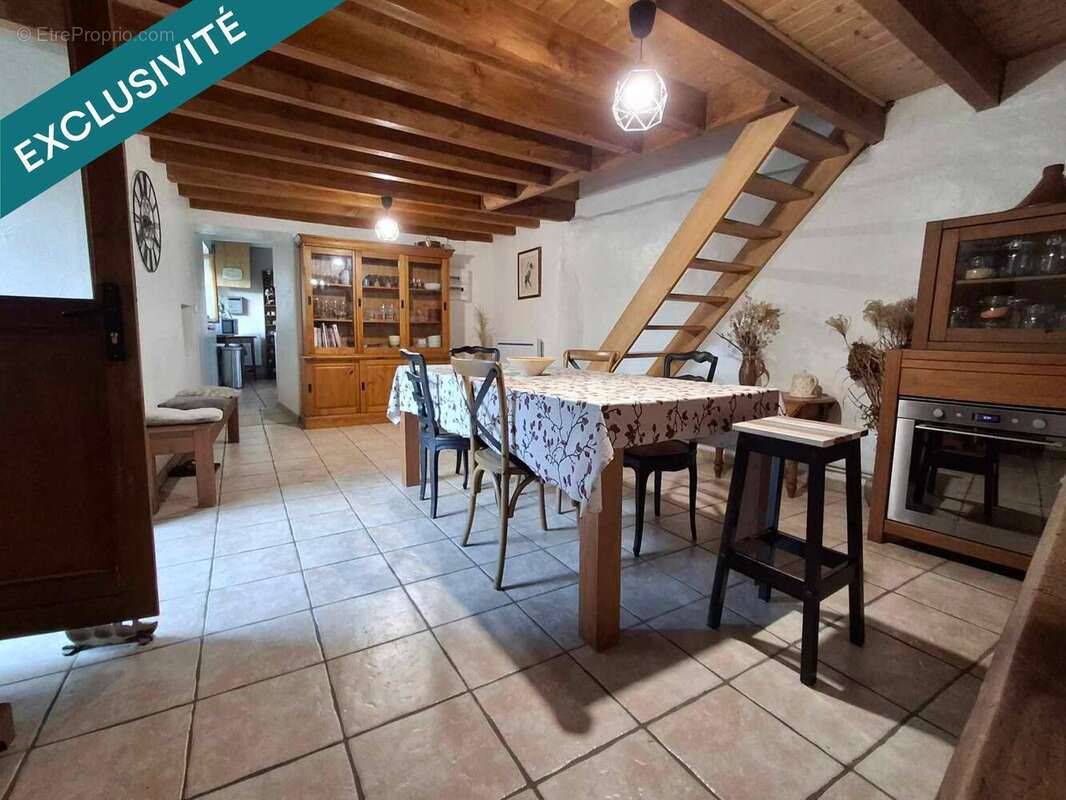 Photo 5 - Maison à BURLATS