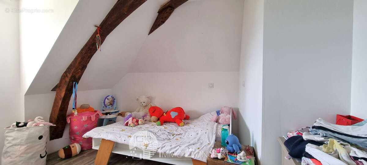 Maison à BRISSAC-QUINCE