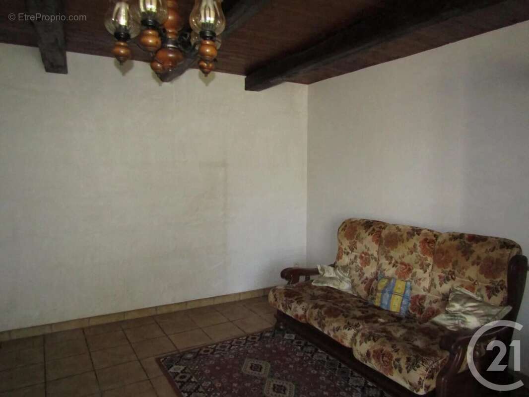 Maison à SAINT-GENARD