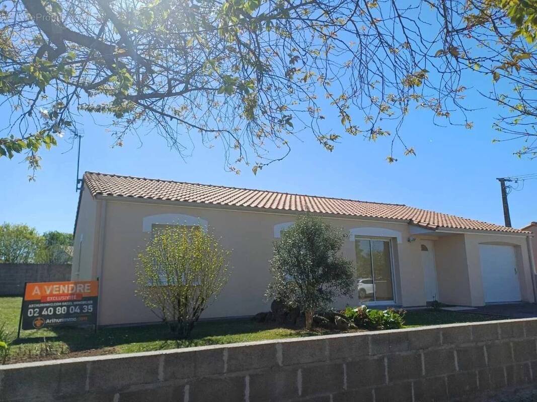 Maison à SAINTE-PAZANNE