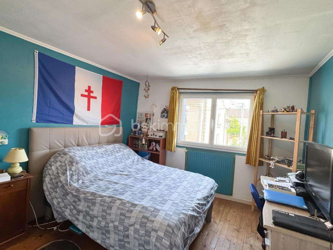 Maison à QUINCY-VOISINS