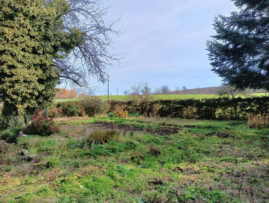 Maison à FOUGEROLLES