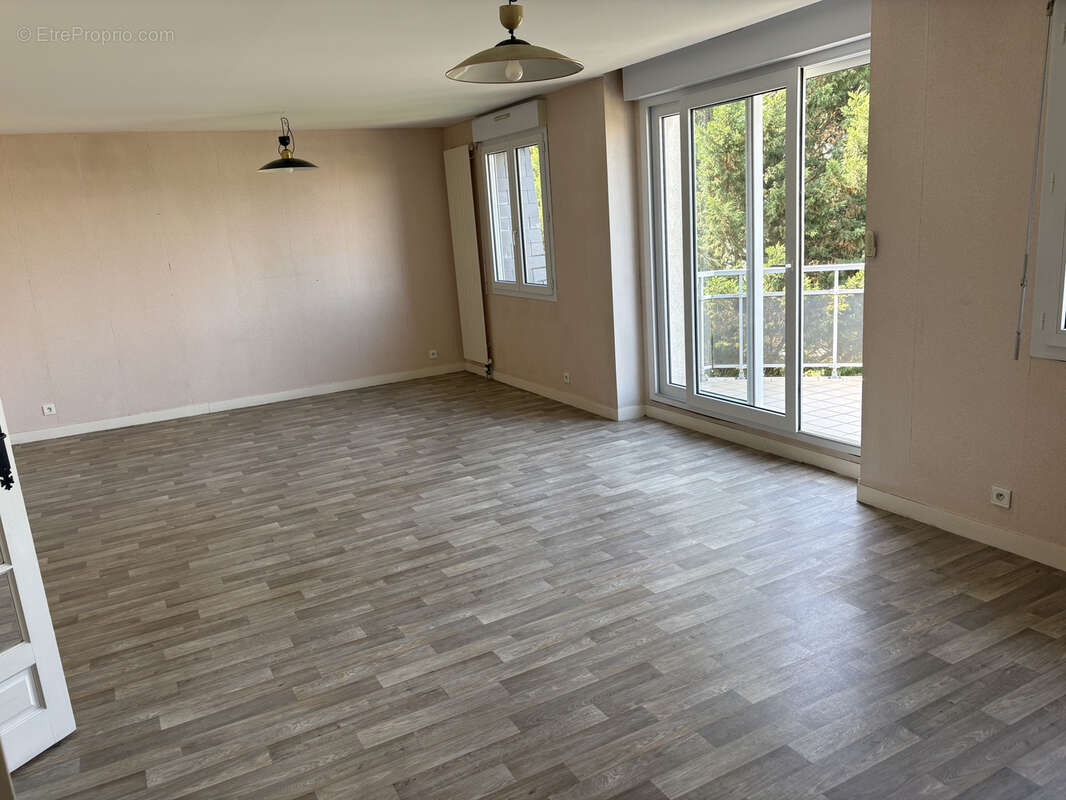 Appartement à CHATELLERAULT