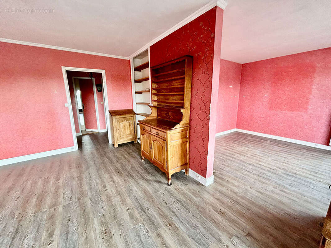Appartement à NOGENT-SUR-MARNE