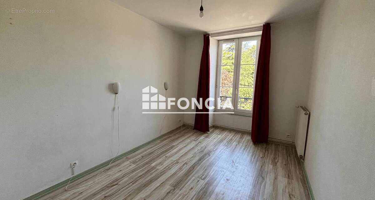 Appartement à JONZAC
