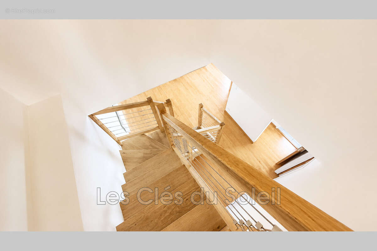 Maison à CAMPS-LA-SOURCE