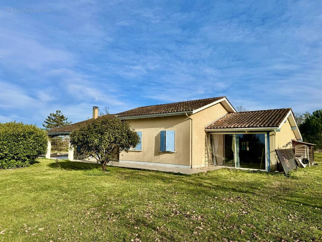 Maison à EYMET