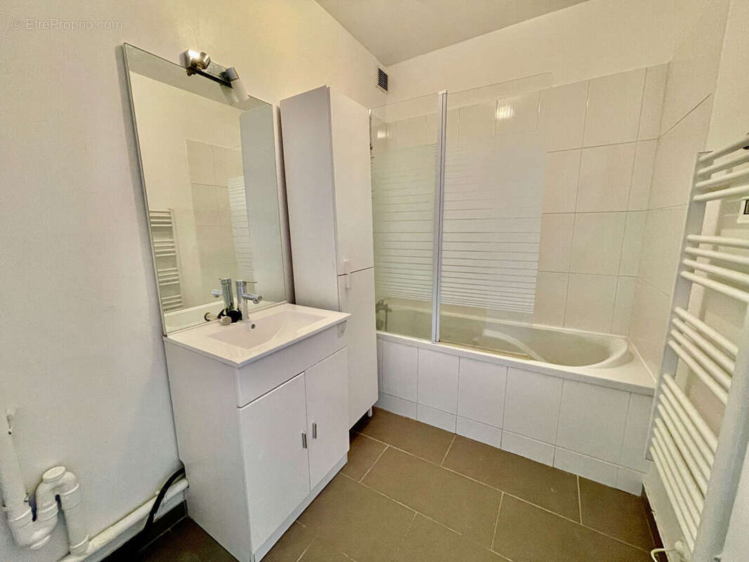 Appartement à SAINT-MICHEL-SUR-ORGE
