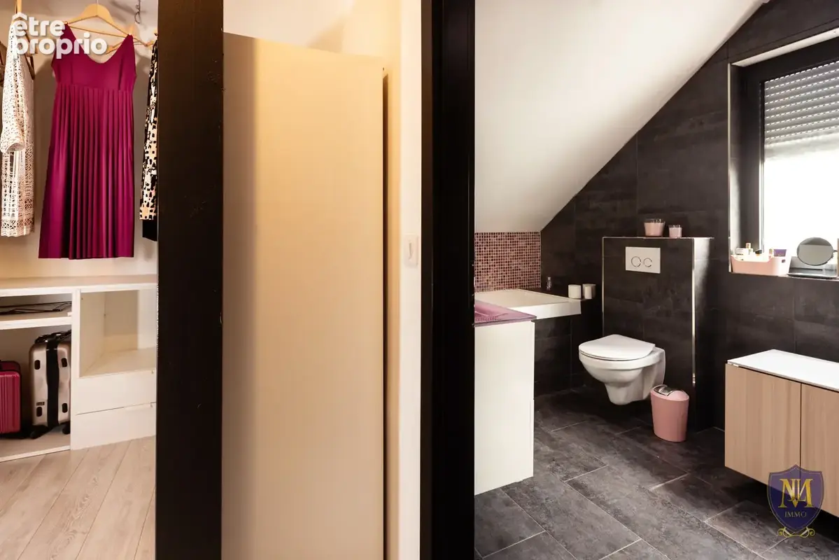 Rixheim au calme belle et lumineuse maison 9 pièces de 175 m2 sur 8,27 ares - photo 9