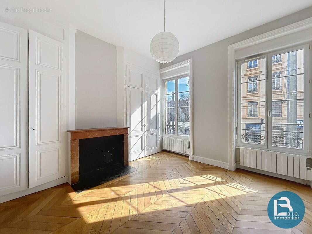 Appartement à LYON-3E