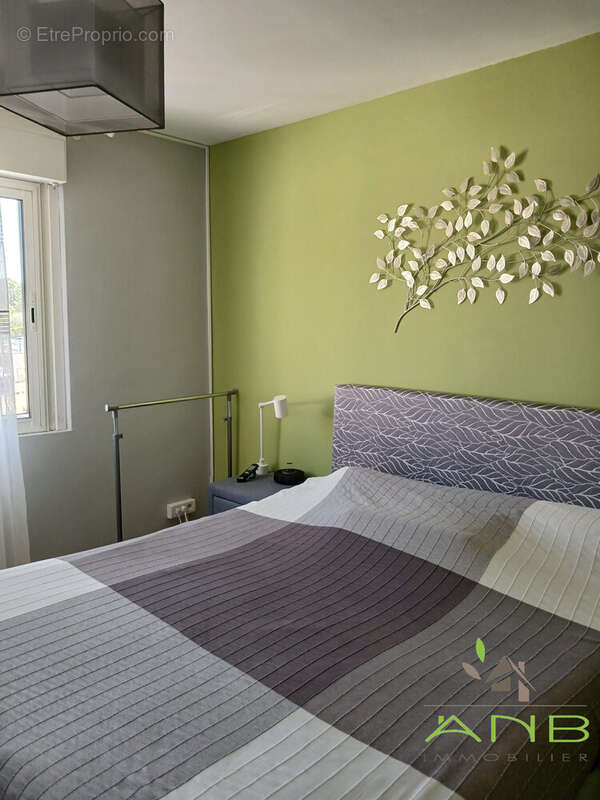 Maison 202 m² à L'isle-D'espagnac  - photo 9