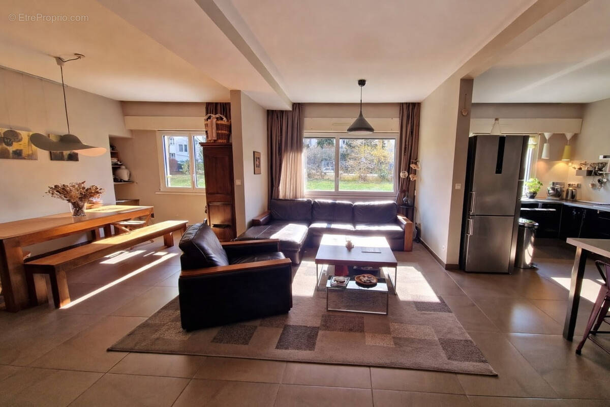 Appartement à LYON-8E