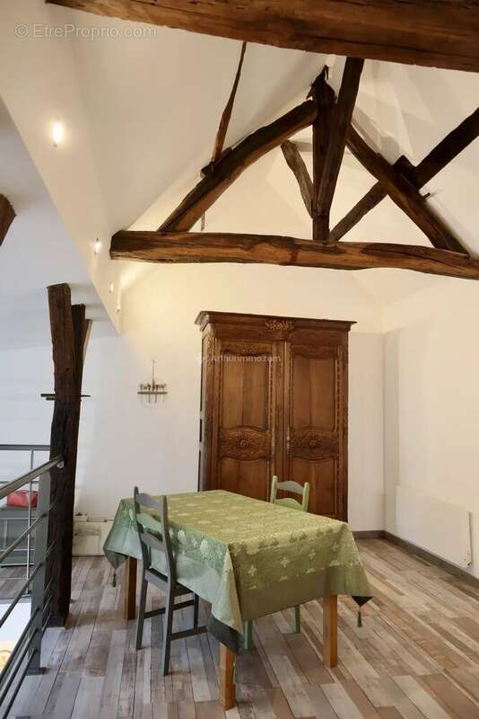 Maison à LA CHARTRE-SUR-LE-LOIR