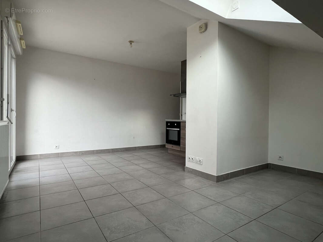 Appartement à VETRAZ-MONTHOUX