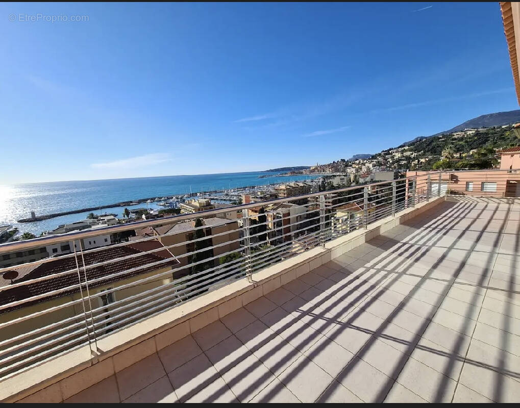 Appartement à MENTON
