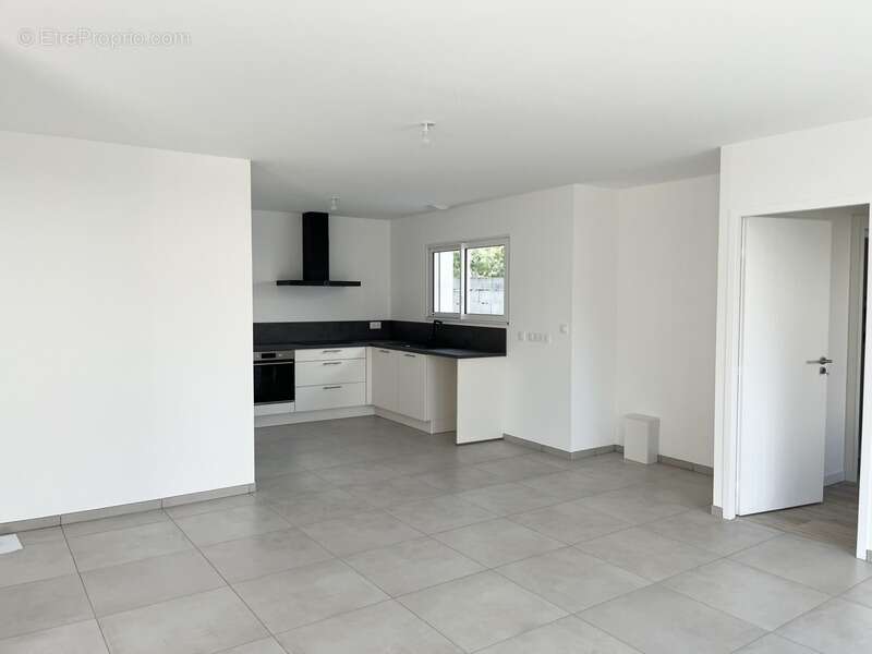 Maison à SAINT-GERVAIS