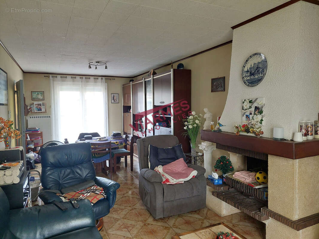 Maison à GOUSSAINVILLE