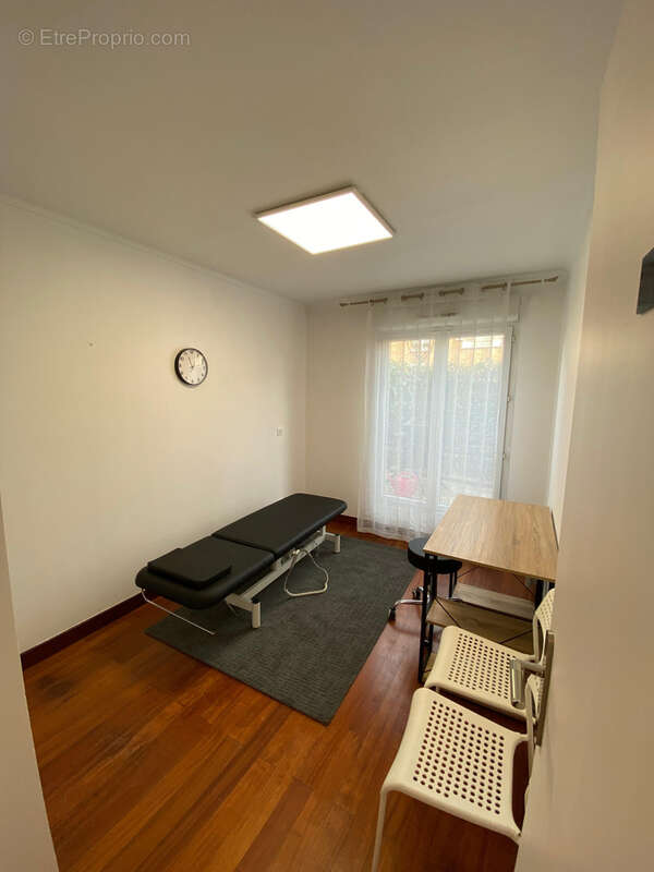 CENTRE-VILLE : F4 loué aux professionnels de santé - photo 6