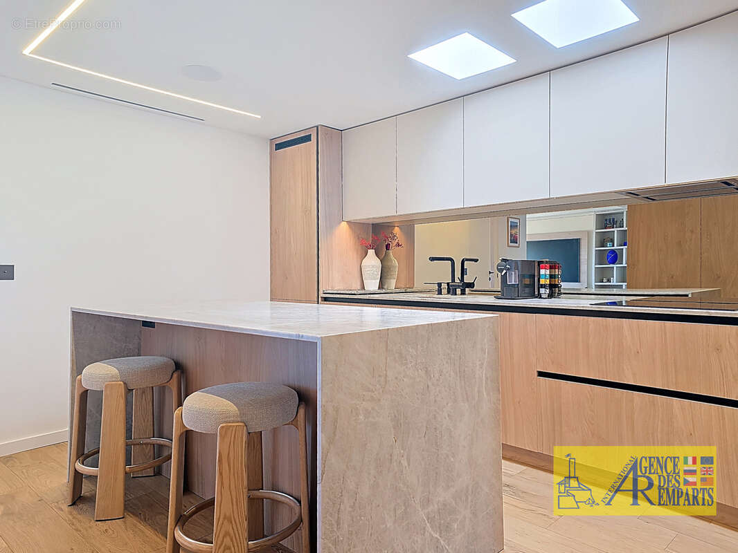 Appartement à LE CANNET