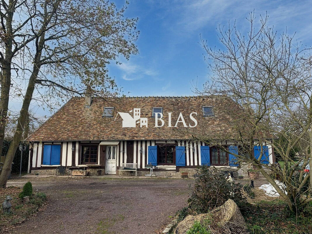 Maison à LE NOYER-EN-OUCHE