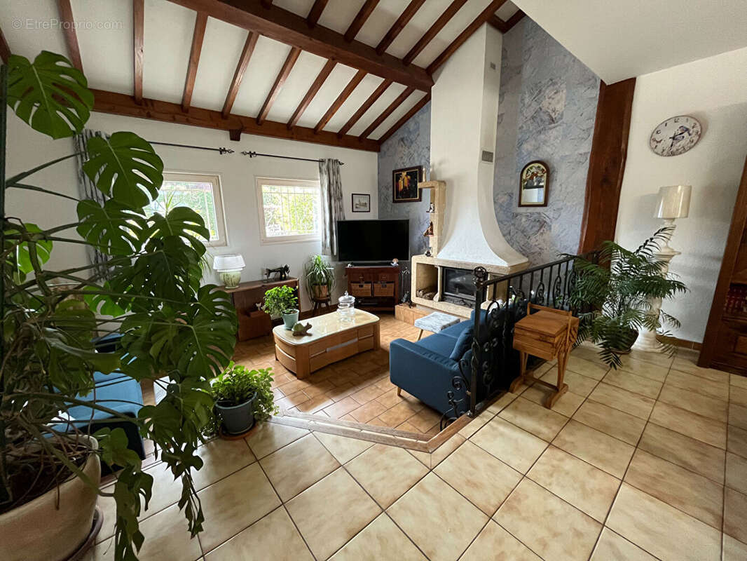 Maison à SAINT-ROMAIN-EN-GAL