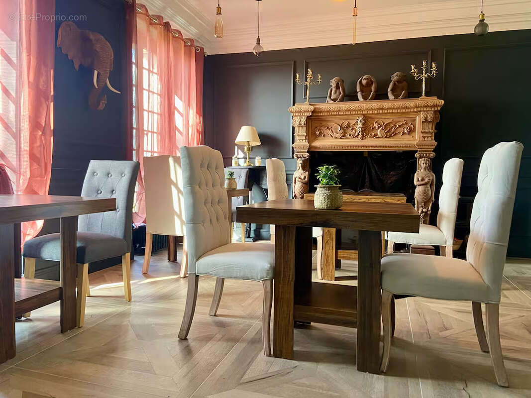 Maison à VARENNES-VAUZELLES