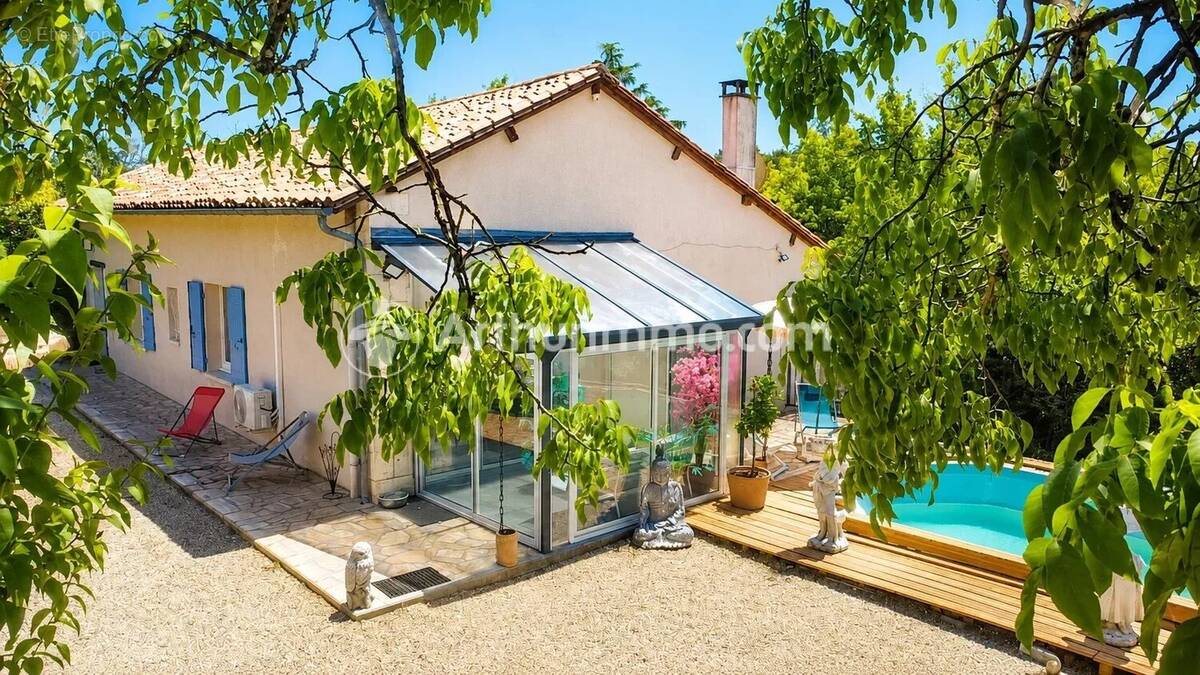 Maison à SIORAC-DE-RIBERAC