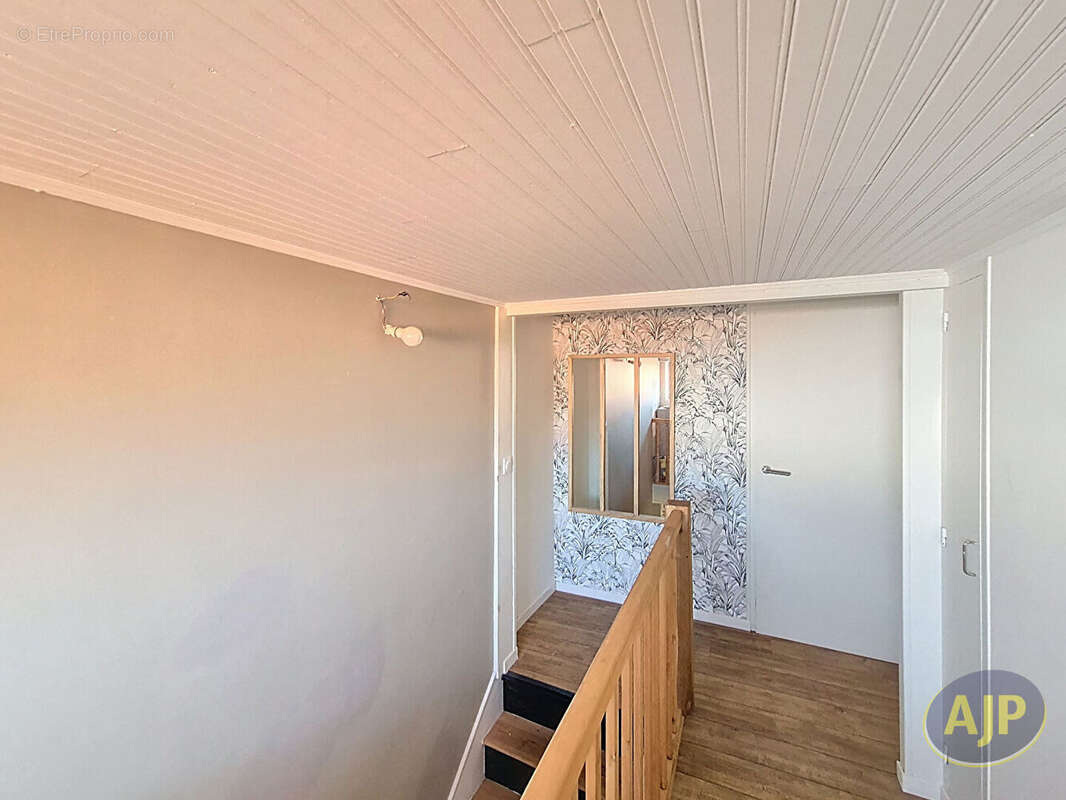 Maison à L'HERBERGEMENT