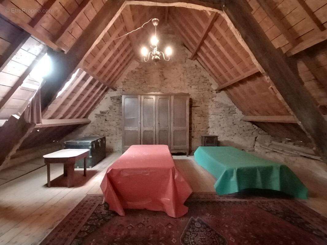 Maison à JOSSELIN