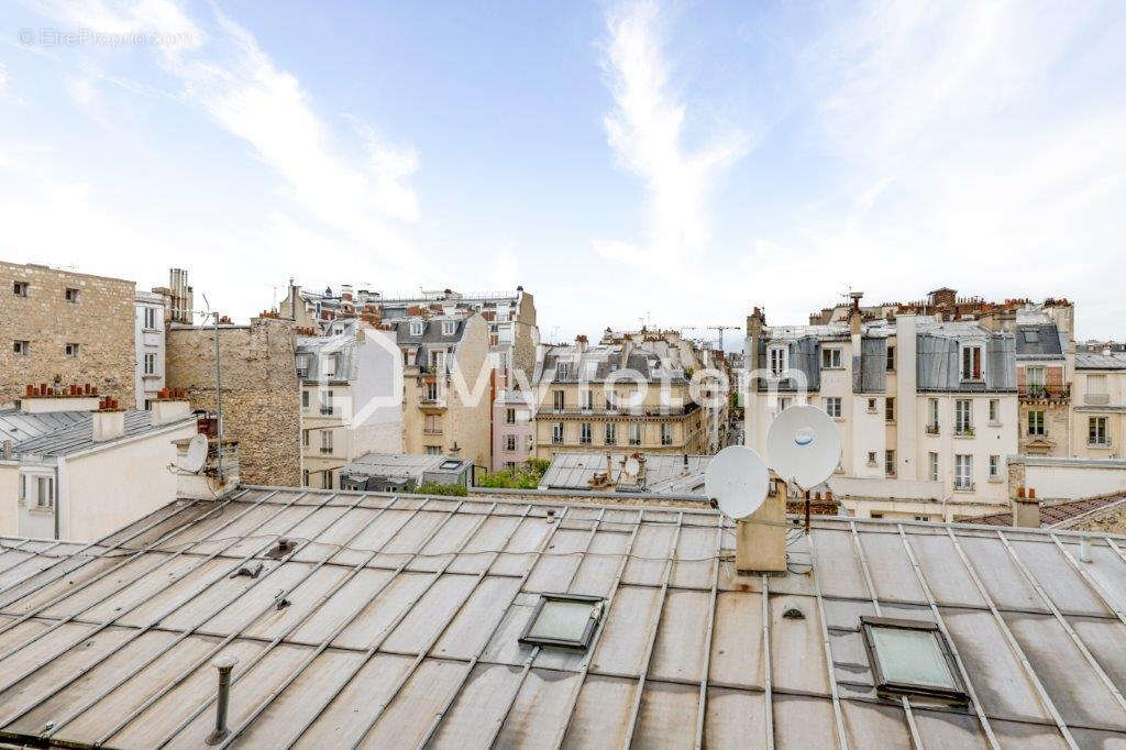 Appartement à PARIS-17E