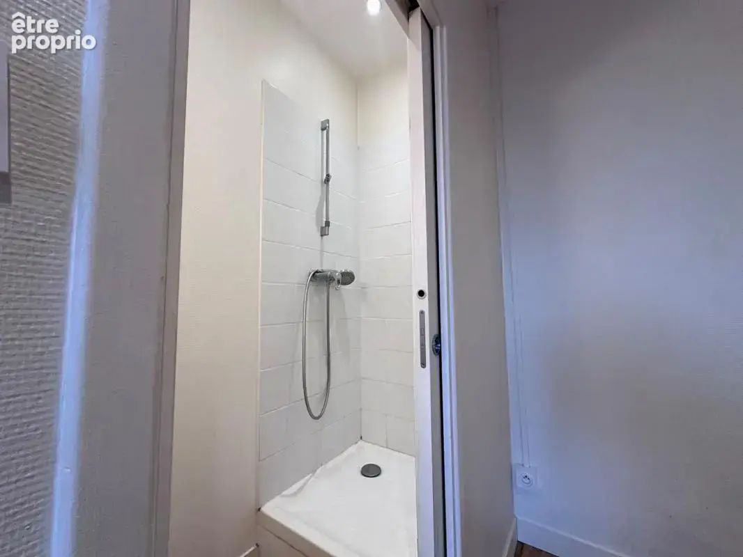 Appartement Villeurbanne 1 pièce(s) 18.71 m2 - photo 6