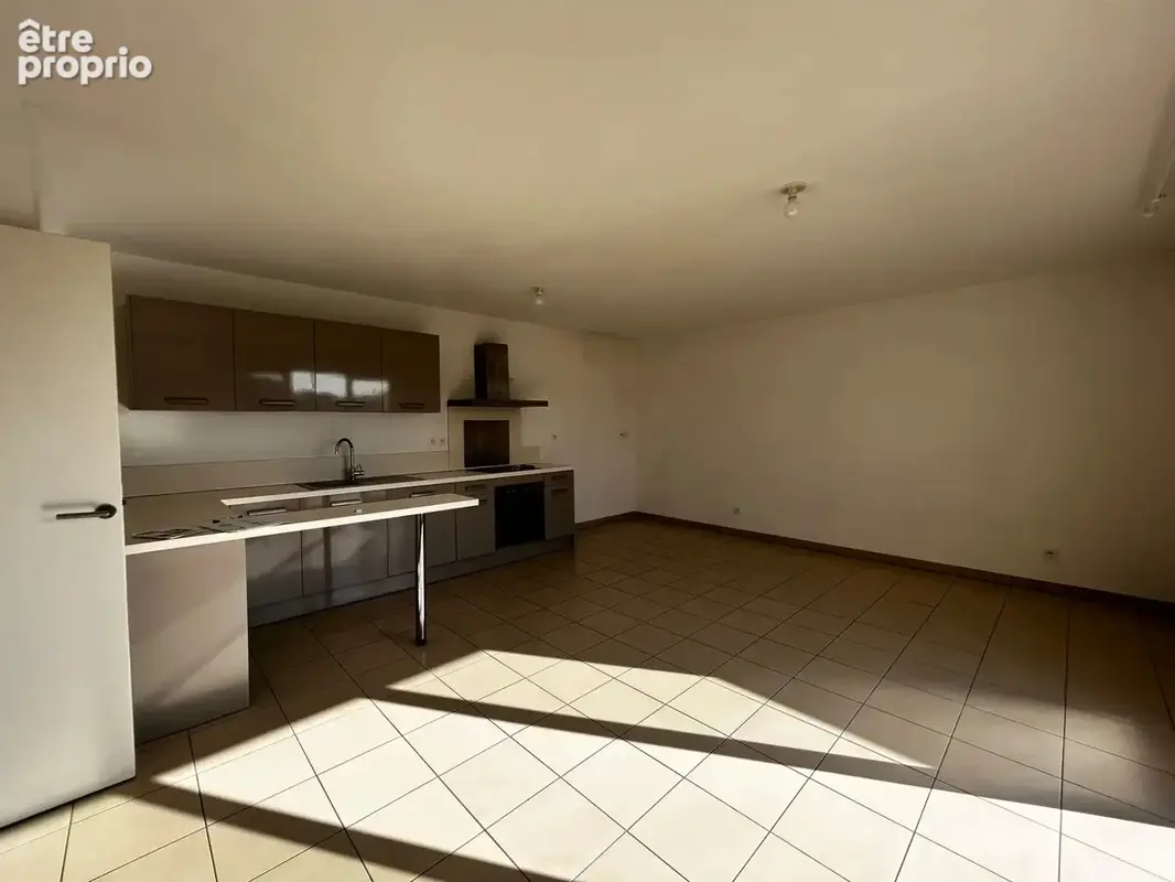 A vendre à Mouans-Sartoux Beau 3 pièces de 68 m² + Terrasse - photo 2