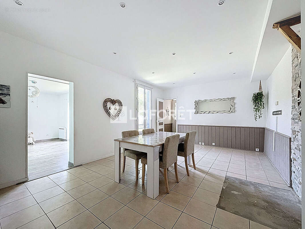 Maison à CHAMPIGNY-SUR-MARNE