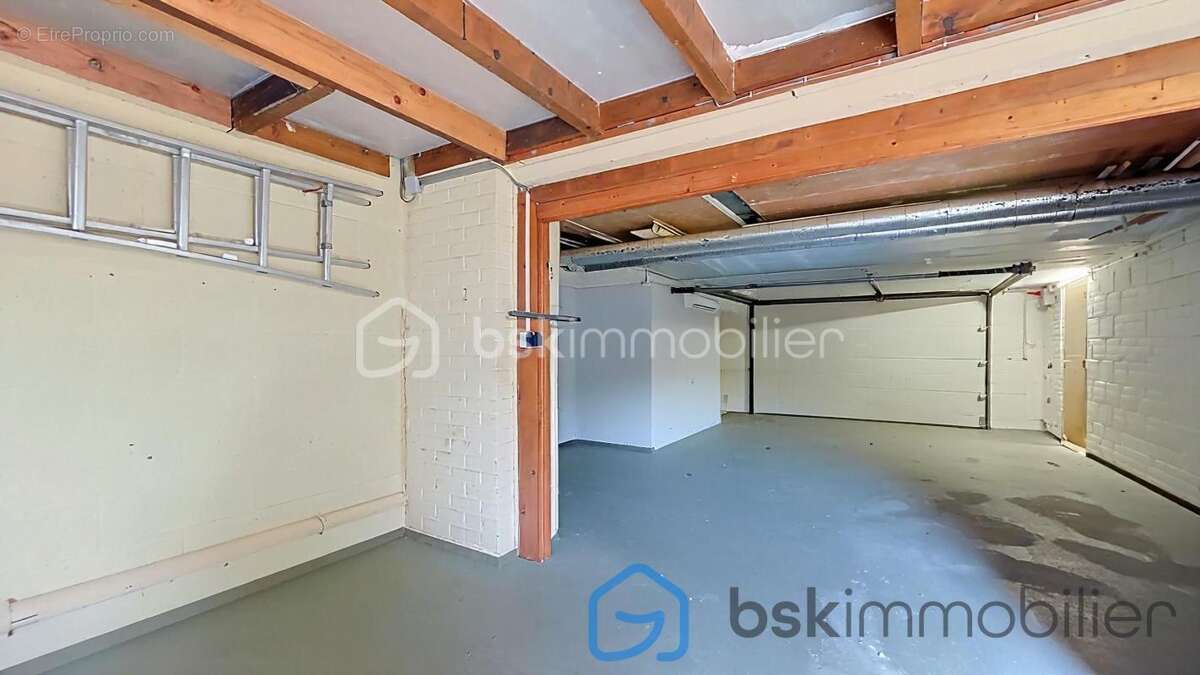 Maison à DOUCHY-LES-MINES