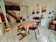 Maison à LES AVIRONS