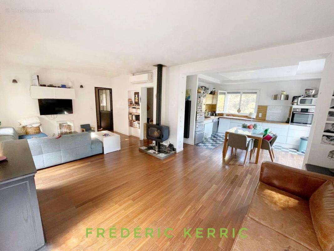 Maison à LA VALETTE-DU-VAR