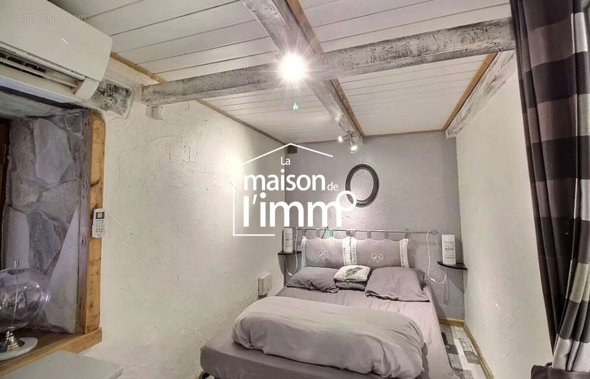 Maison à NEUVECELLE