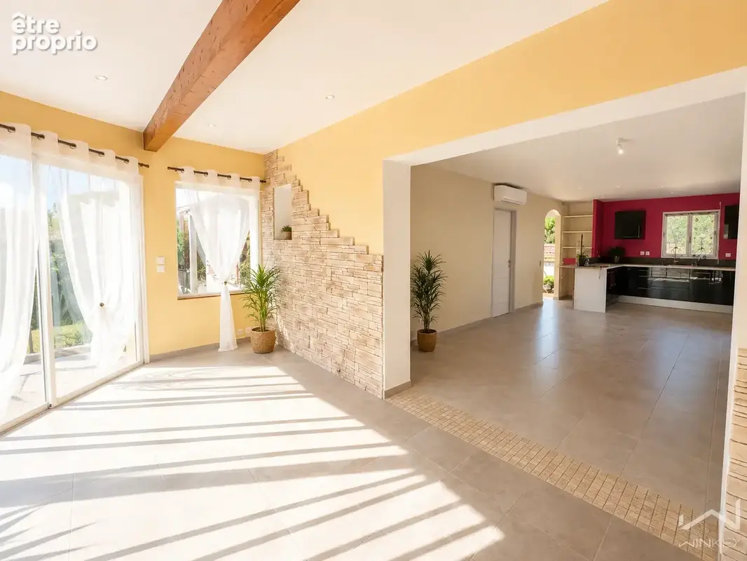 Maison 5 pièces 129 m² à vendre à La Begude-De-Mazenc (26160) - photo 1