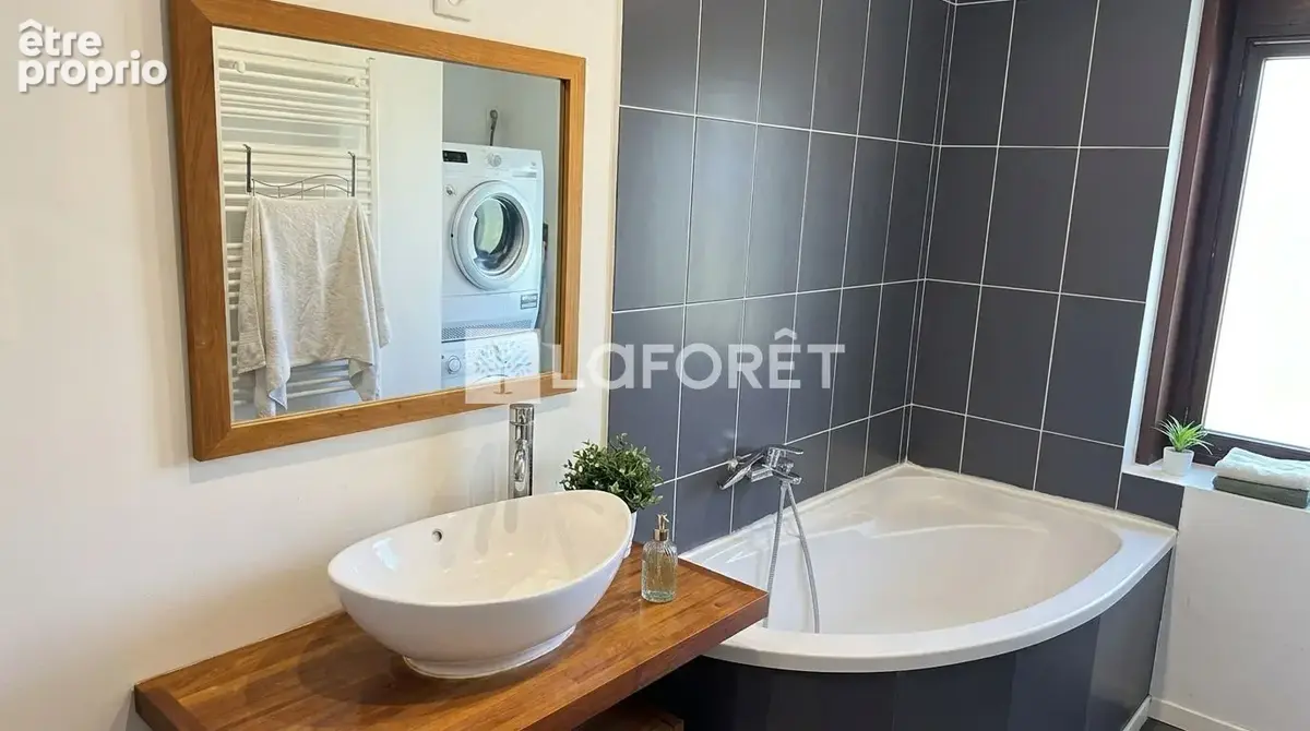 Maison Neuville En Ferrain 5 pièce(s) 126 m2 - photo 5