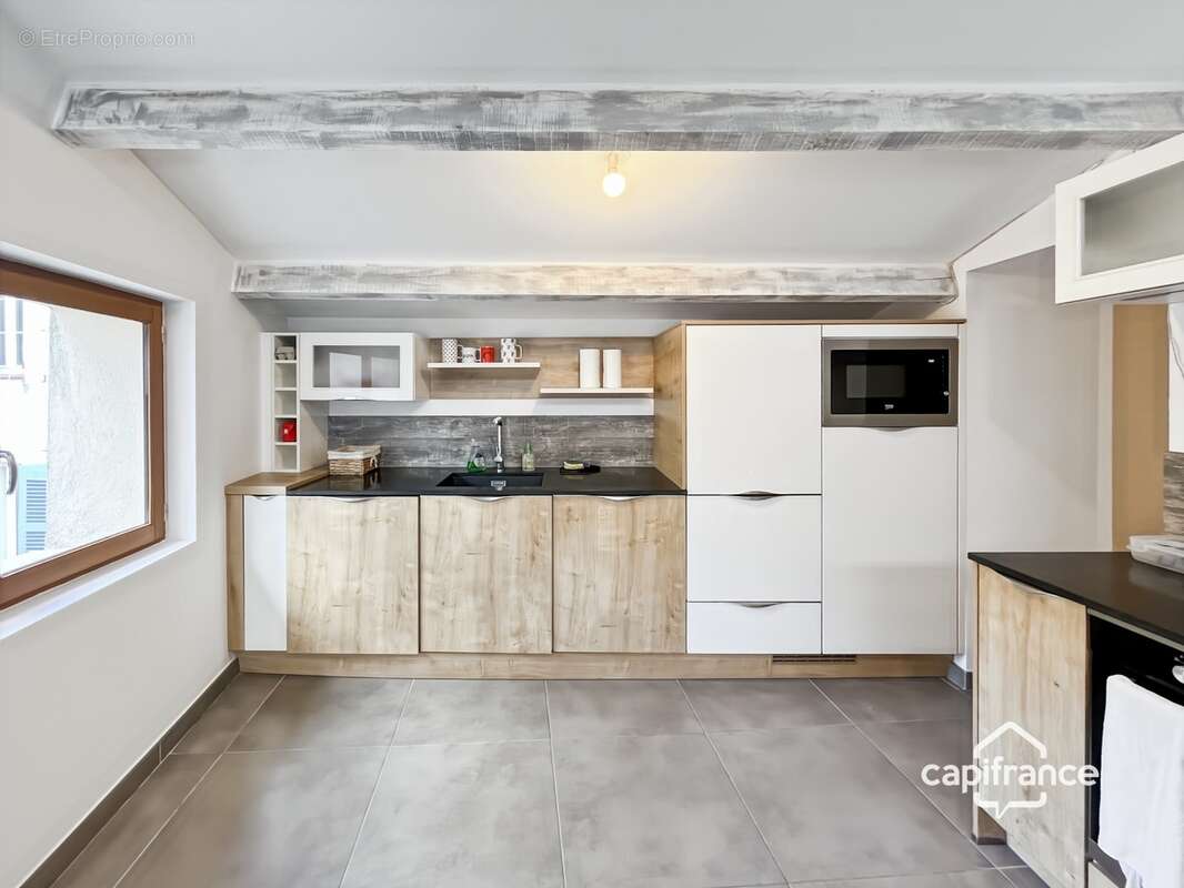 Appartement de charme 4 pièces avec terrasses et vue exceptionnelle à FAYENCE (83) - photo 8