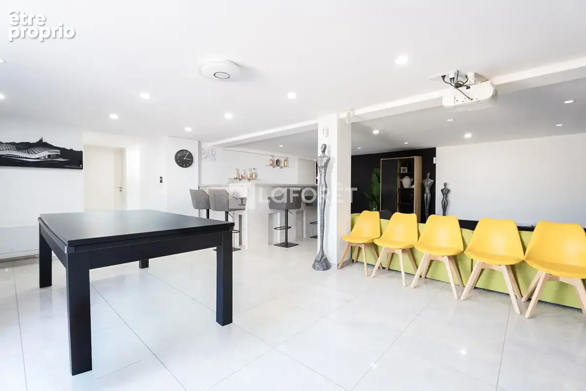 LA CADIÈRE-D'AZUR  Villa Contemporaine  de prestige  7 PIÈCES  4 CHAMBRES - photo 10