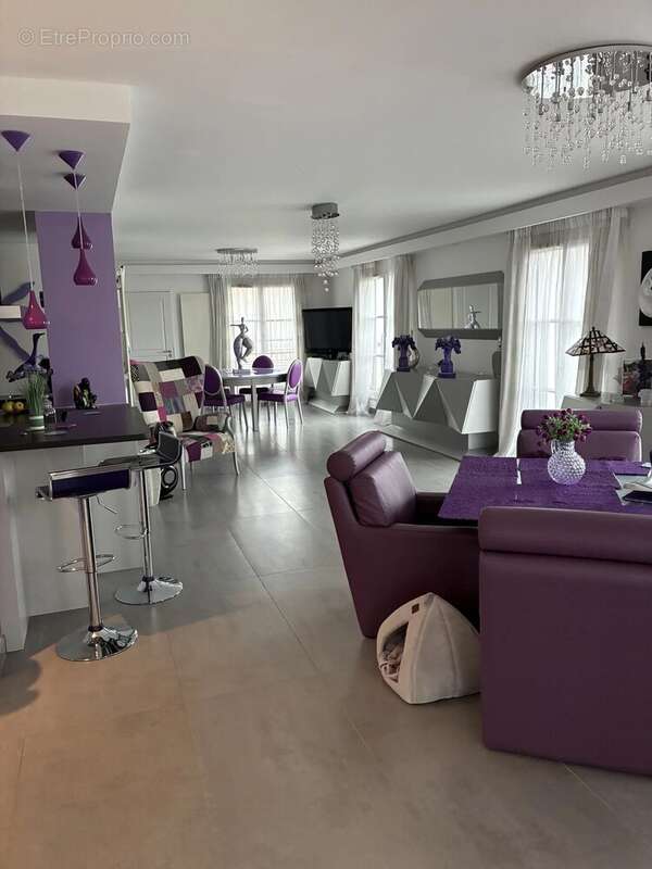 Appartement à FONTAINEBLEAU