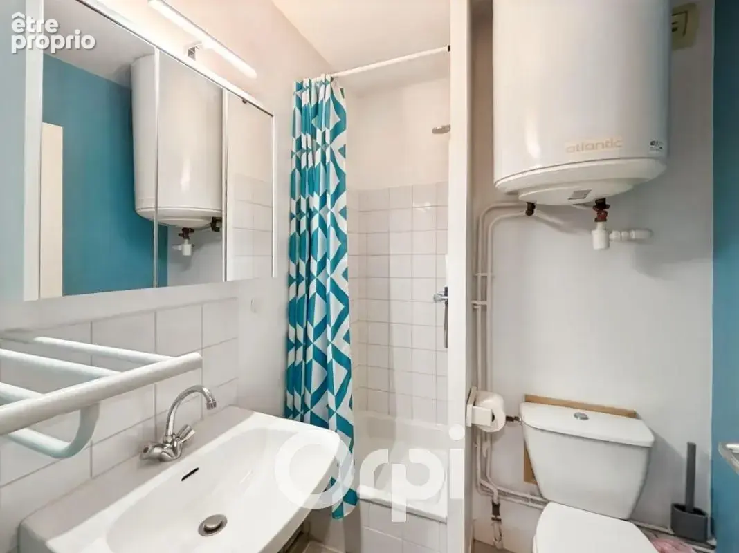 Studio 25 m² face à l’ices avec parking privatif - photo 5