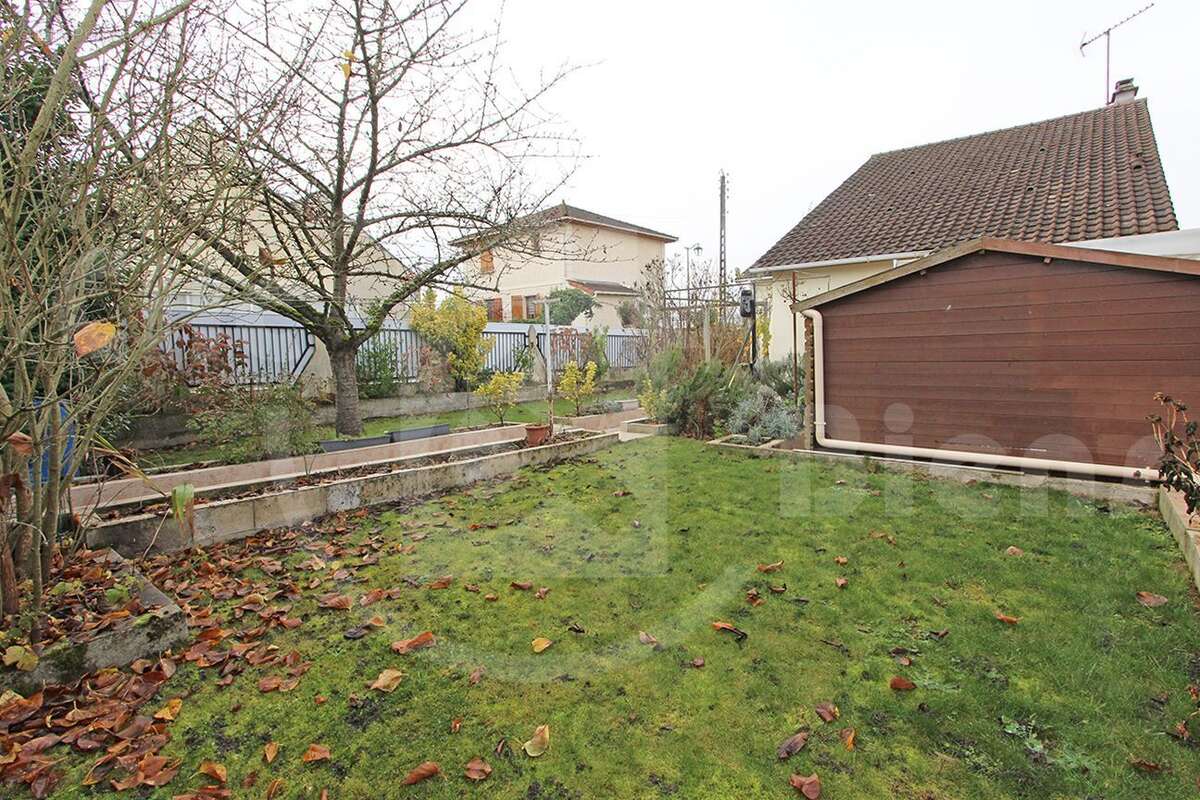 Maison à SAINT-CYR-L'ECOLE