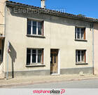 Appartement à ENTRECHAUX